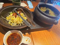 -云海肴·汽锅鸡·云南代表菜(天山百盛优客店)