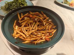-鹿港小镇(霄云店)