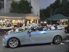 -吴山路夜市