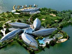 -上海滴水湖皇冠假日酒店