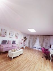 -美肤盾祛痘·问题肌头疗管理中心