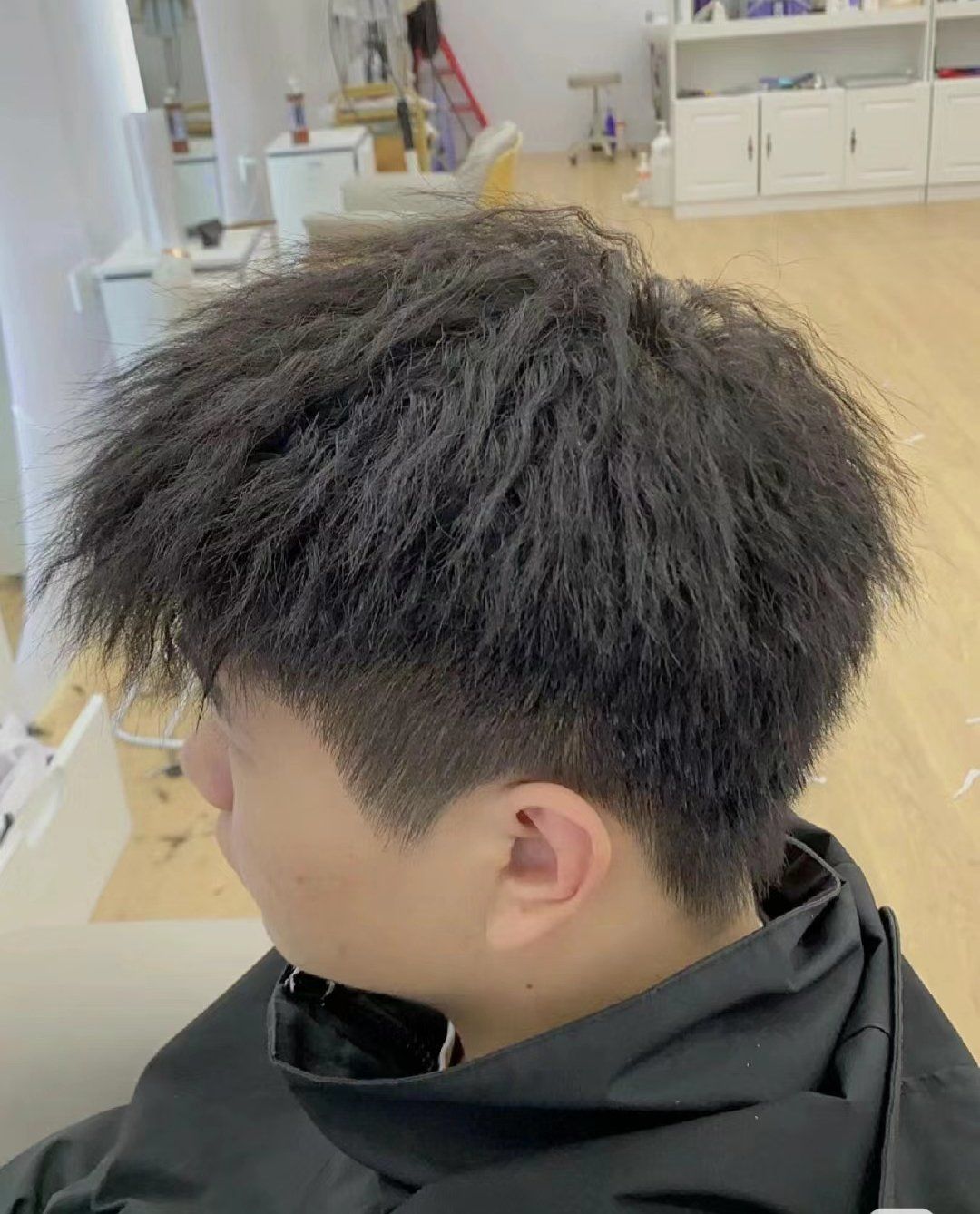 新潮男发型必看哦