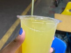 -阿桃甘蔗汁
