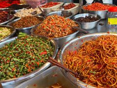 自助取餐区-南门口湘军剁辣椒老店(老长沙第一品牌店)