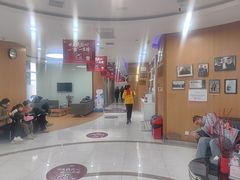 -雅悦齿科(顾村公园店)
