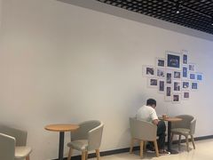 -瑞幸咖啡(合肥南站北广场店)