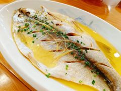 -品鲜村农家菜·阳澄湖大闸蟹(总店)