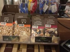 -星巴克(杭州西湖银泰1F店)