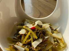 浆水菜土豆片-東舍食唐精品陕菜馆
