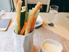 -穹六人间 people 6(岳阳路店)