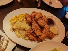 -WOLFGANG PUCK KITCHEN & BAR(迪士尼小镇店)