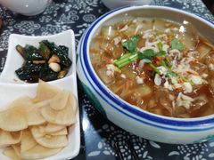 -八两八金·莱芜特色炒鸡(市南漳浦路店)