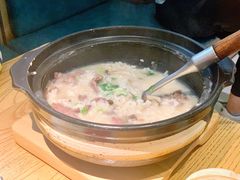 牛肉菌菇粥-潮粥荟·潮汕砂锅粥(朝阳大悦城店)