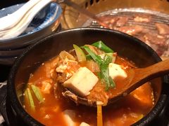 -山川小町·极番烧肉(新地假日广场店)