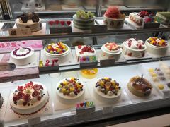 -巴黎贝甜(大宁国际商业广场店)