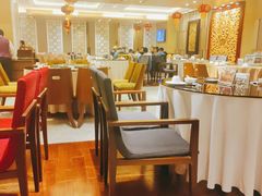 大堂-广州中心皇冠假日酒店·百粤楼