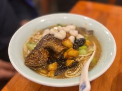 品奎元四宝之虾黄鱼面-奎元馆.百年奎元.非遗传承(西湖边的解放路店)