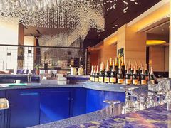 -AZUR聚(香格里拉饭店)