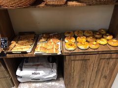 -沁屋面包店(人民东路店)
