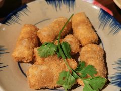 -Cuc Gach Quan Restaurant