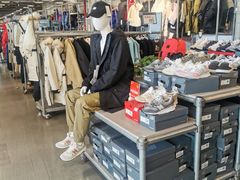 -上品折扣(回龙观店)