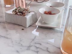 -瑰丽酒店·海吧·天际下午茶·现场DJ·天台酒吧