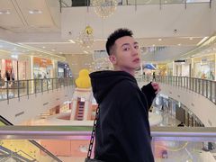 -新田360广场(上海华侨城店)