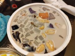 招牌烧仙草芋圆-黄氏壹品汇•水牛奶甜品(全国总店)