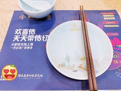 餐具摆设-点都德(龙之梦店)