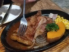 -玛格萝妮(汇智国际商业中心店)