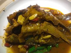 -黄泥岗·地道湖北菜(奥特莱斯店)