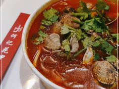 -何记花甲(卓悦汇旗舰店)