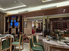 -广州中心皇冠假日酒店·百粤楼