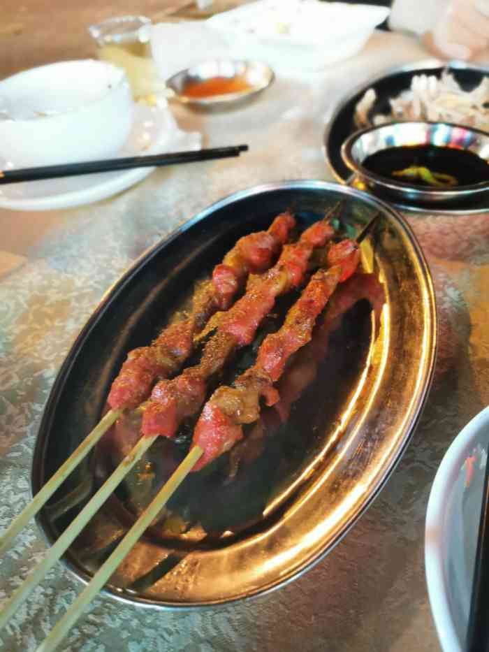 刘大妈怀旧化州炭炉牛杂煲-"烧烤为主的店铺,不知干嘛是炭炉96牛杂