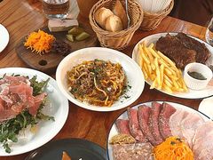 -羽深肉铺 Steak & Wine