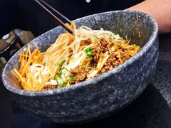 卤米线-Colourful Yunnan Box Hill 彩云南·彩铺子