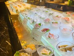 -半岛翡丽海鲜自助餐厅(观风亭店)