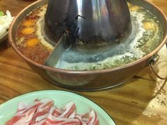 鸳鸯碳锅-东镇老火锅(长春路首店)