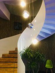 -比华利美容医院