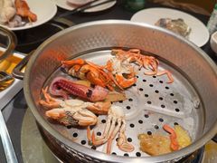 -钱小奴海鲜自助黑金店(杭州滨江龙湖店)