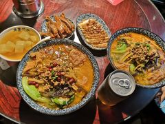 -粉家柳州螺蛳粉(杨宅路店)