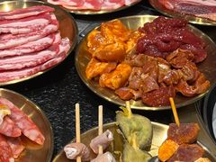 涮薄片牛五花-烤路里·韩国品质自助烤肉(石路天虹4号店)