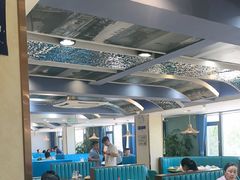 -小红鲸·海鲜餐厅(轸大路店)