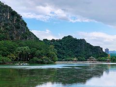 -星湖旅游景区七星岩