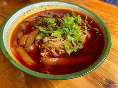 -拈签一笑黄牛肉辣卤串串