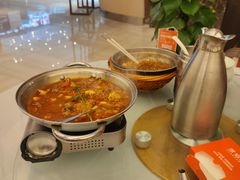 -饭怕鱼·黄焖鲟龙鱼(湖大店)
