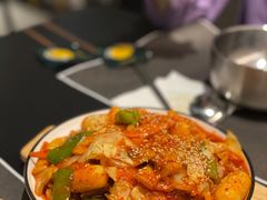 鱼饼炒年糕-博欧姆新派韩国料理·炸鸡(艾尚店)