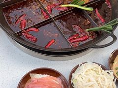 -正贰捌经重庆老火锅(建设路店)