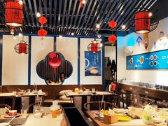 -尚尚仙·酸汤猪手·猪肚鸡火锅(华联万柳购物中心店)
