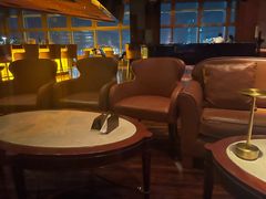 -翡翠36酒吧(浦东香格里拉店)